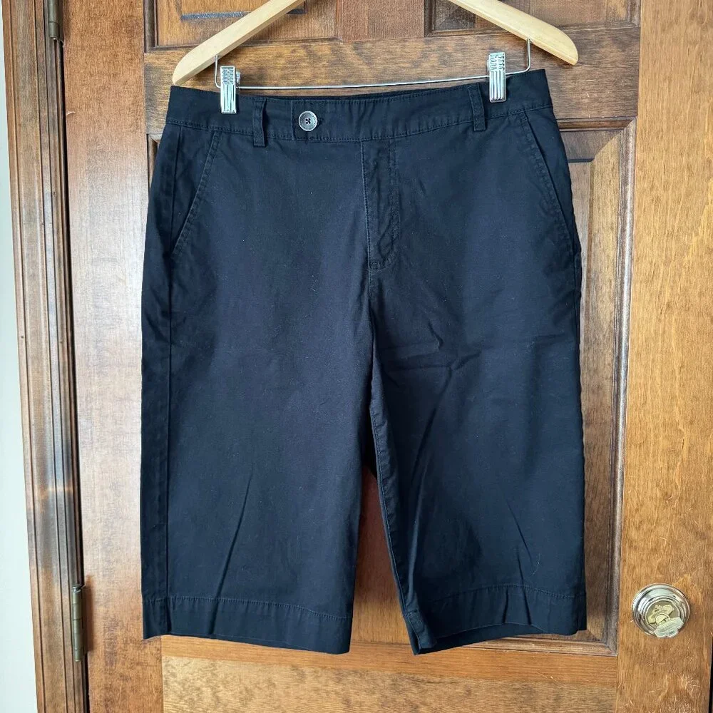 Bandolino Black Capris Size 12